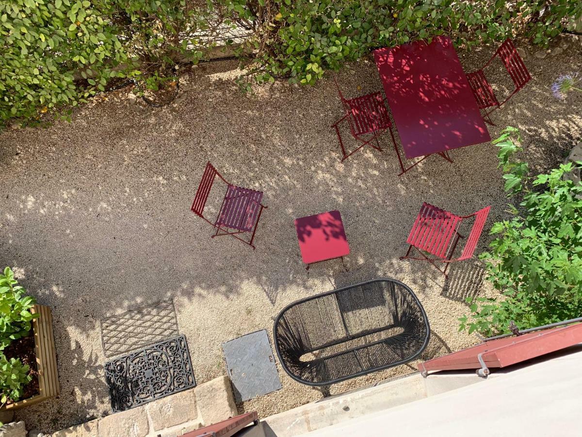 Villa Les Cigales LʼIsle-sur-la-Sorgue Esterno foto